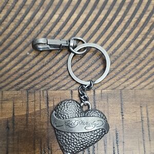 New Ed Hardy Metallic Metal Grey Heart Keychain